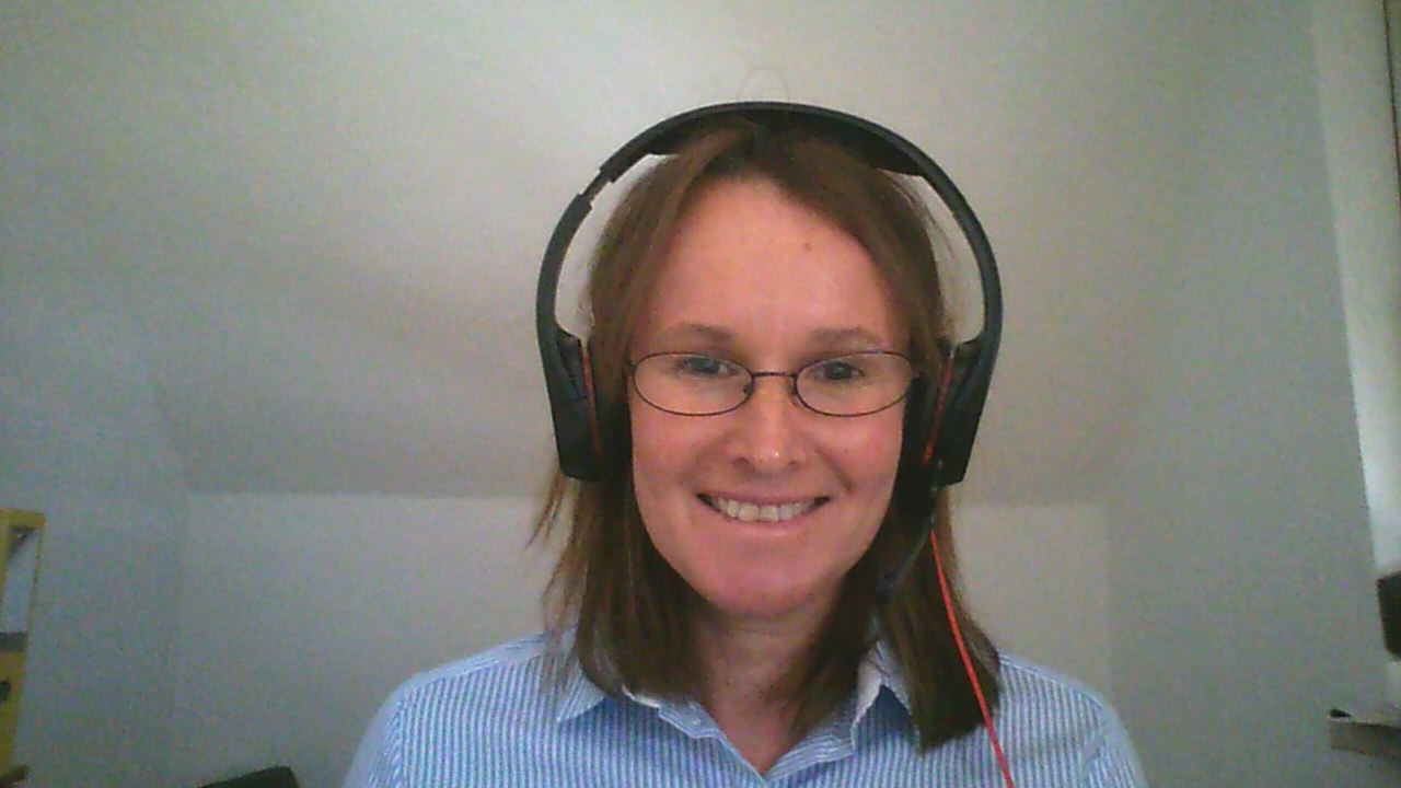 Private English lessons from home with certified online teacher Sarah