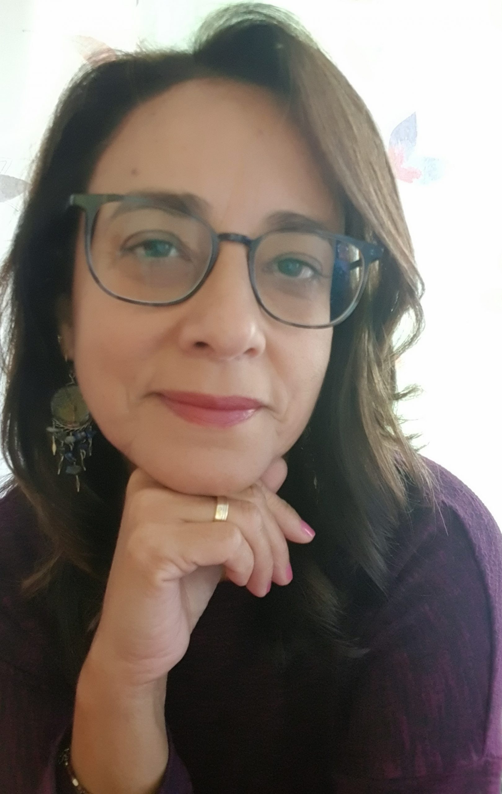 Karina aus Brasilien gibt Online-Unterricht für Portugiesisch