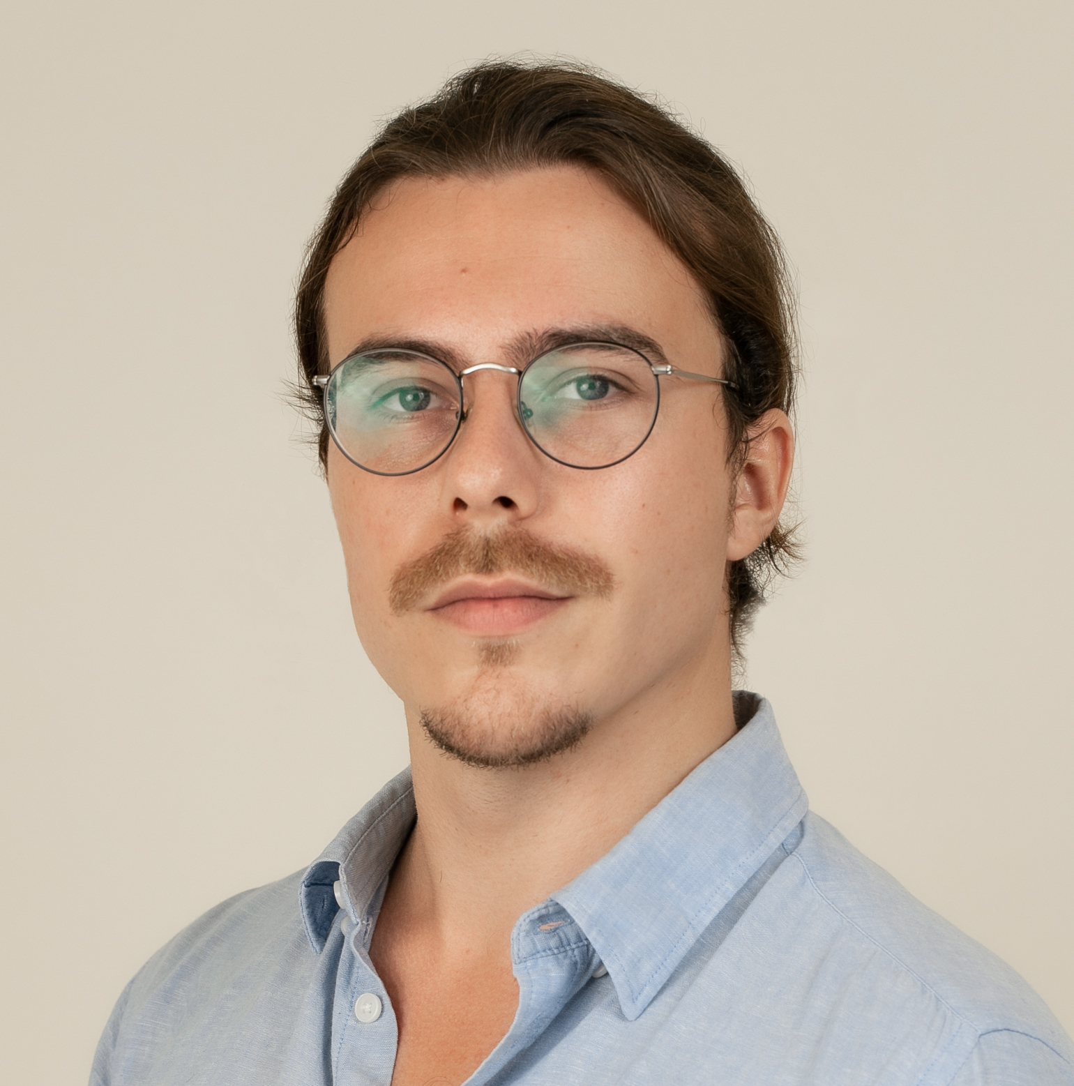 Sprich fließend Französisch im Unterricht von Nativespeaker Théo in Wien