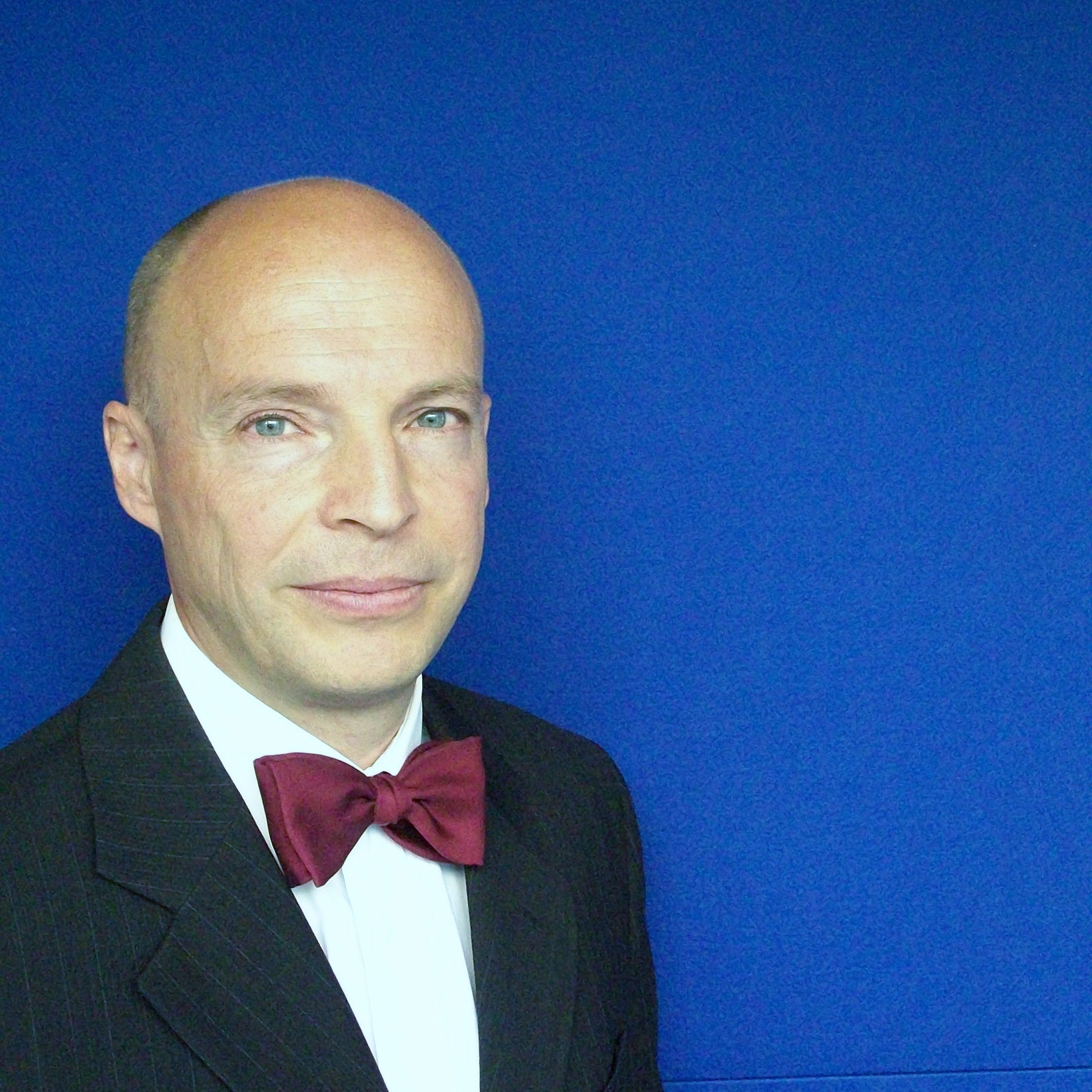 Native Speaker Ian offers English classes in Pillichsdorf near Vienna