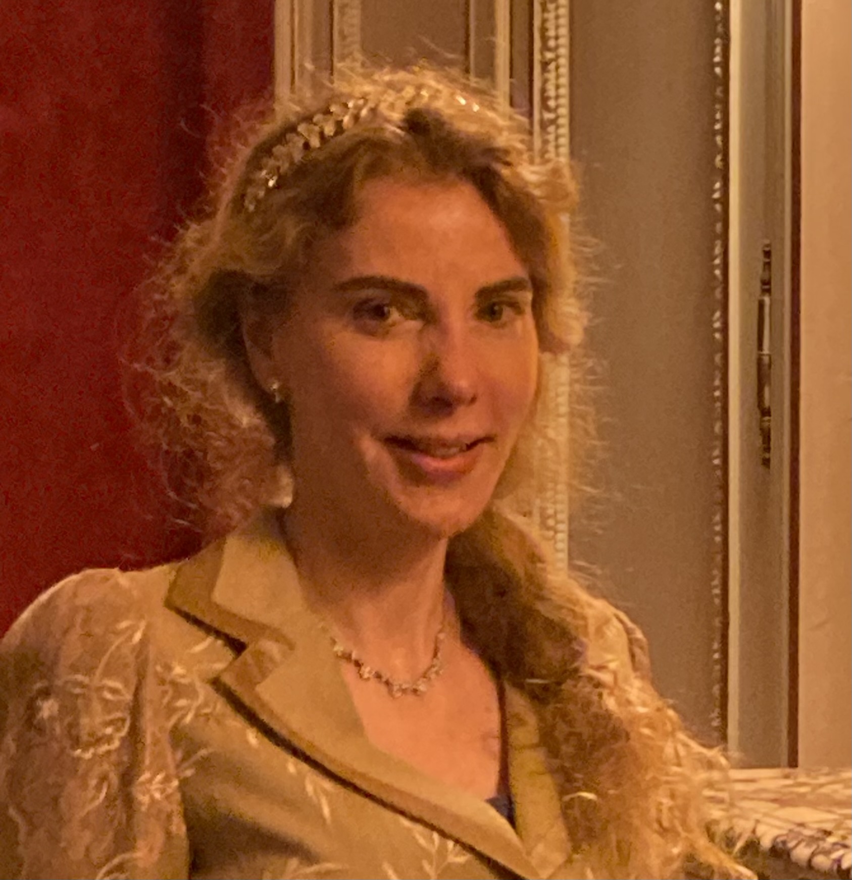 Bonjour from Vienna: Meet Sybil, Your French Language Guru