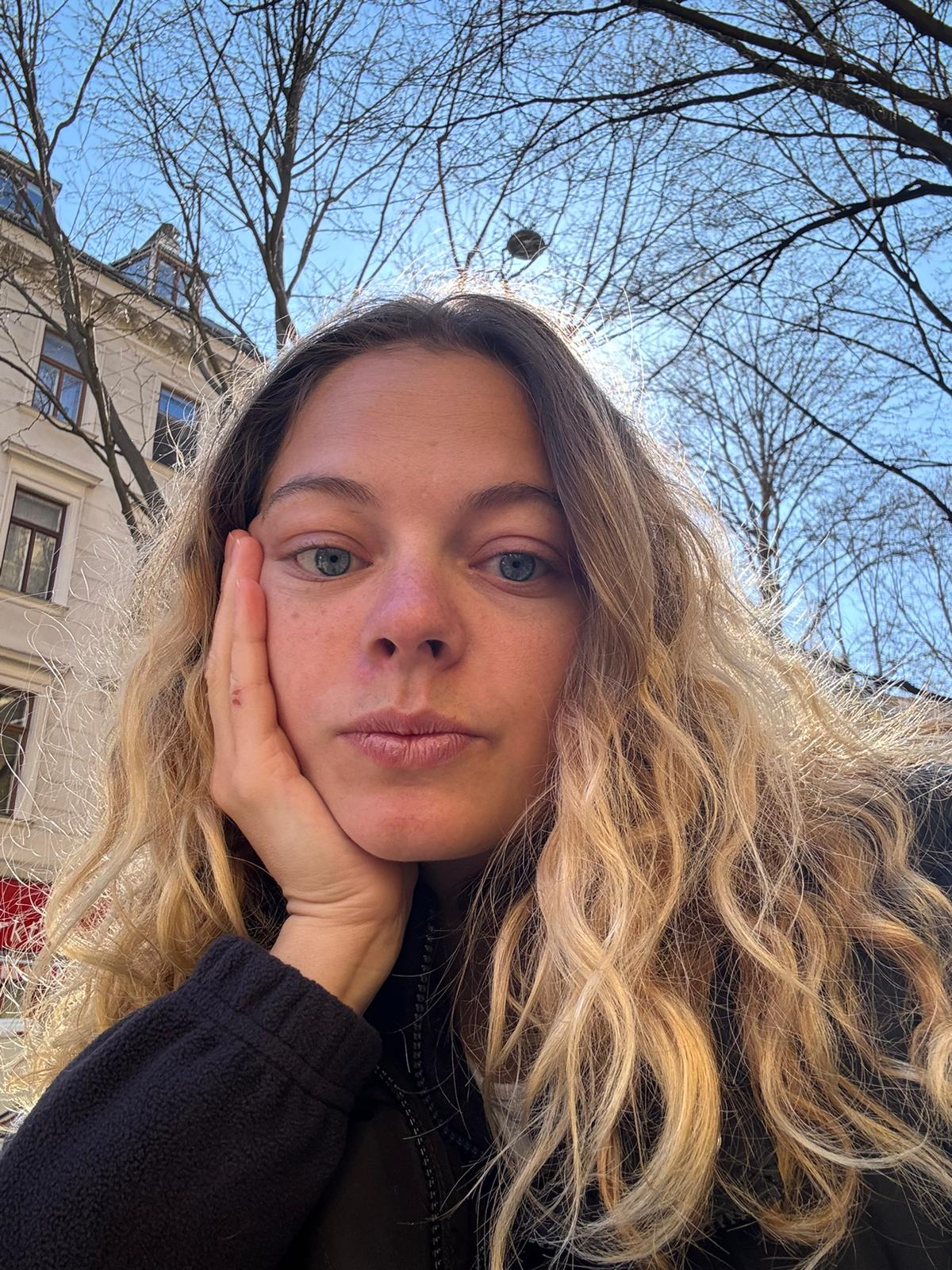 Deutsch Privatunterricht mit Adela in Wien – auch Onlinekurse