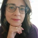 Karina aus Brasilien gibt Online-Unterricht für Portugiesisch